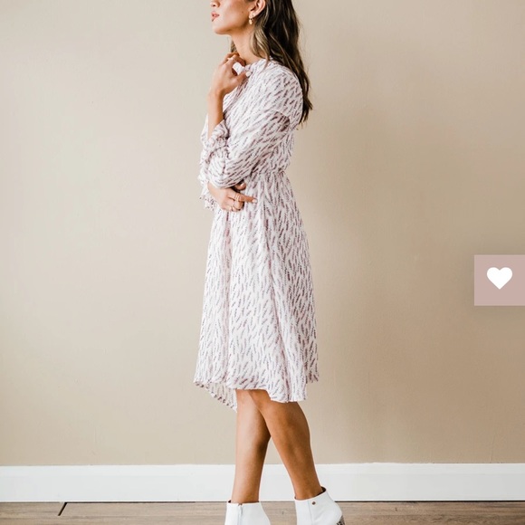 NWT White/Cream Printed Midi Dress - Picture 4 of 7